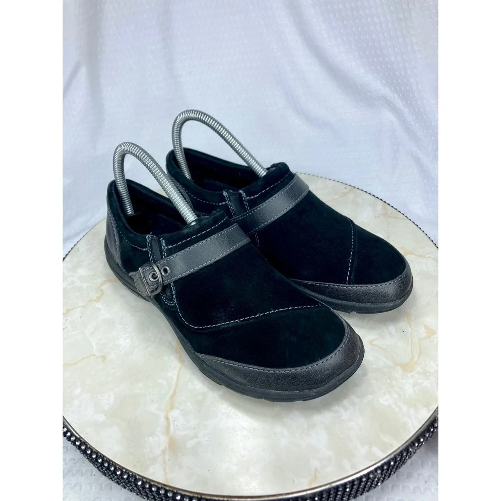 Merrell Dassie Suede Buckle Slip On Loafers Womens 7 Black Casual Walking Shoes